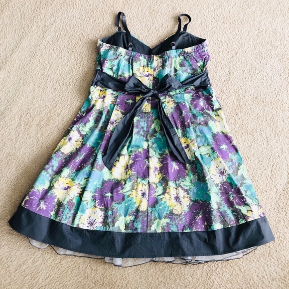 Beautiful Multi Special Occasion Party Dress - Picture 5 of 7